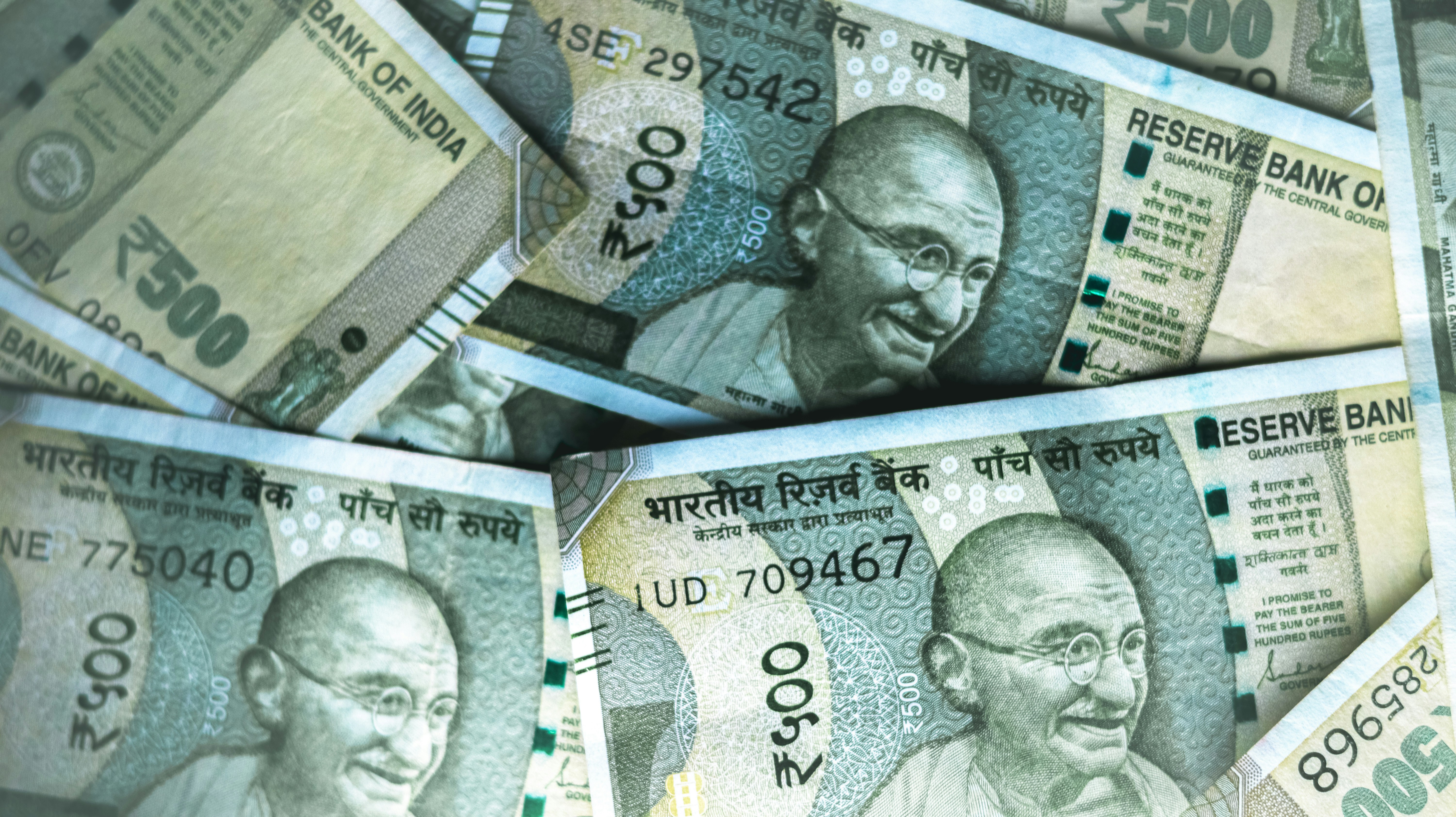 Students planning their engineering college fees and budget
